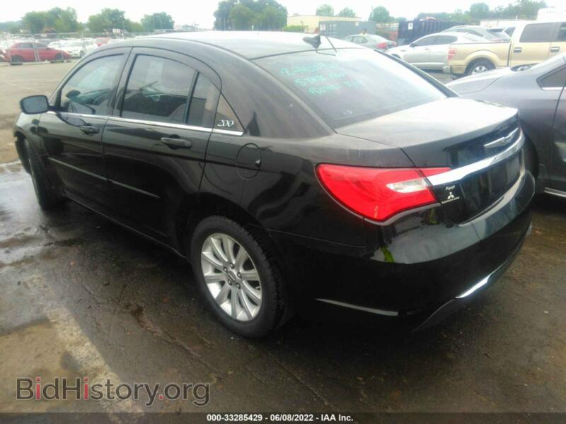 2013 Chrysler 200 (VIN 1C3CCBBB7DN666364) — фото 3 из 11