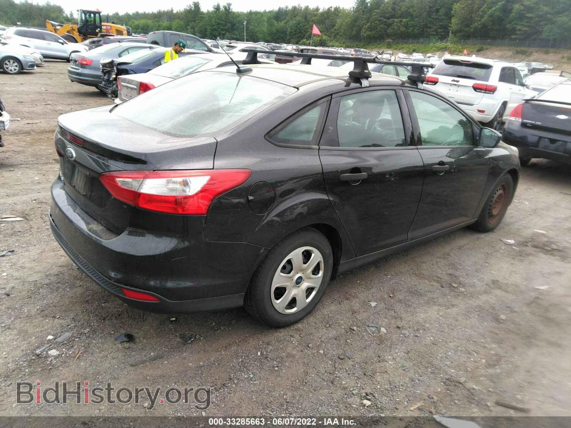 2013 FORD FOCUS - VIN: 1FADP3E26DL185982 - Photo 4