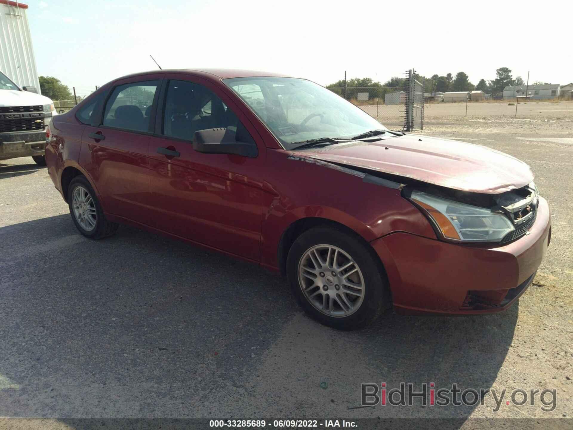 Photo 1FAHP3FN7BW197399 - FORD FOCUS 2011