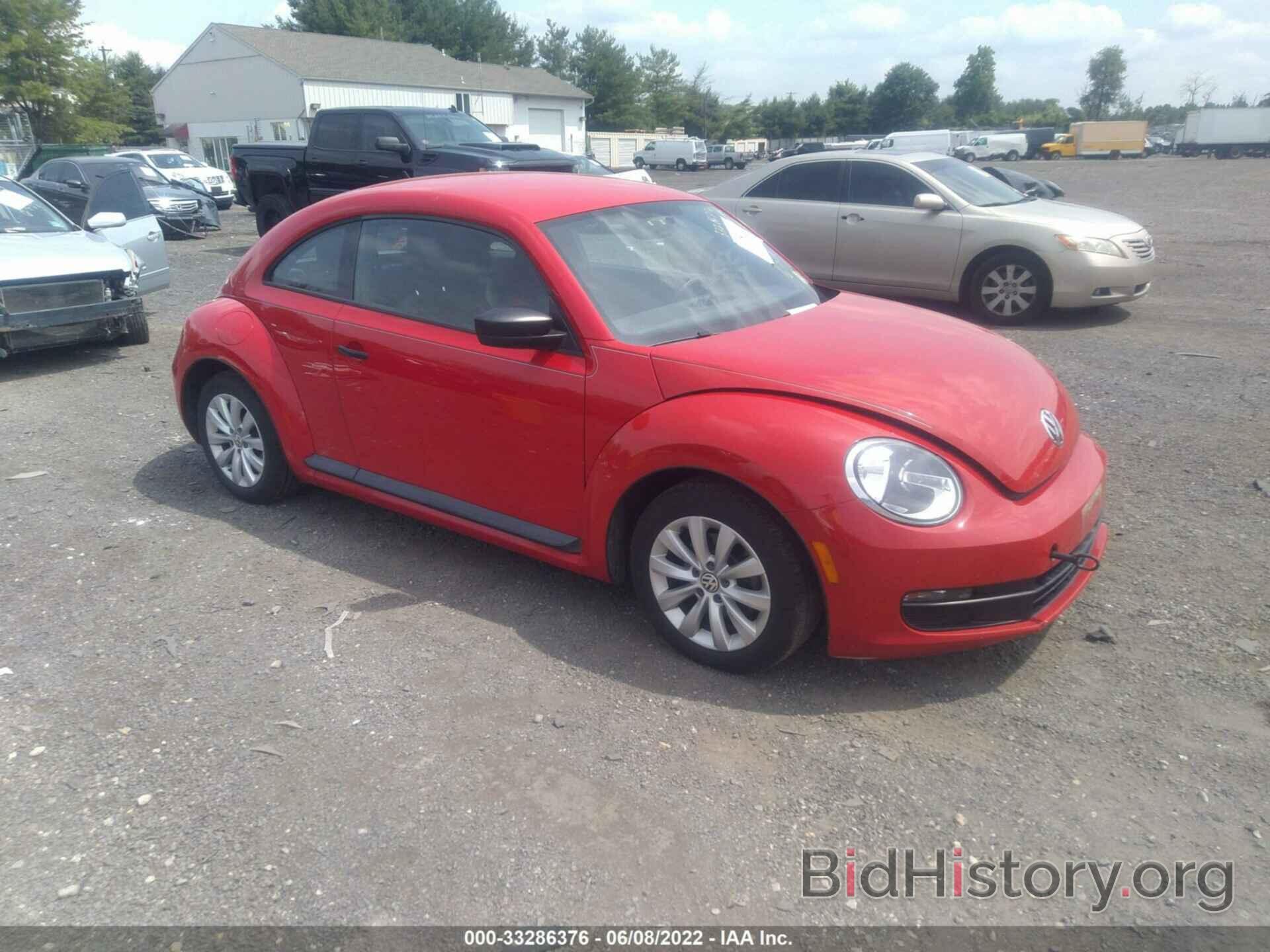 Photo 3VWFP7AT7EM627173 - VOLKSWAGEN BEETLE COUPE 2014
