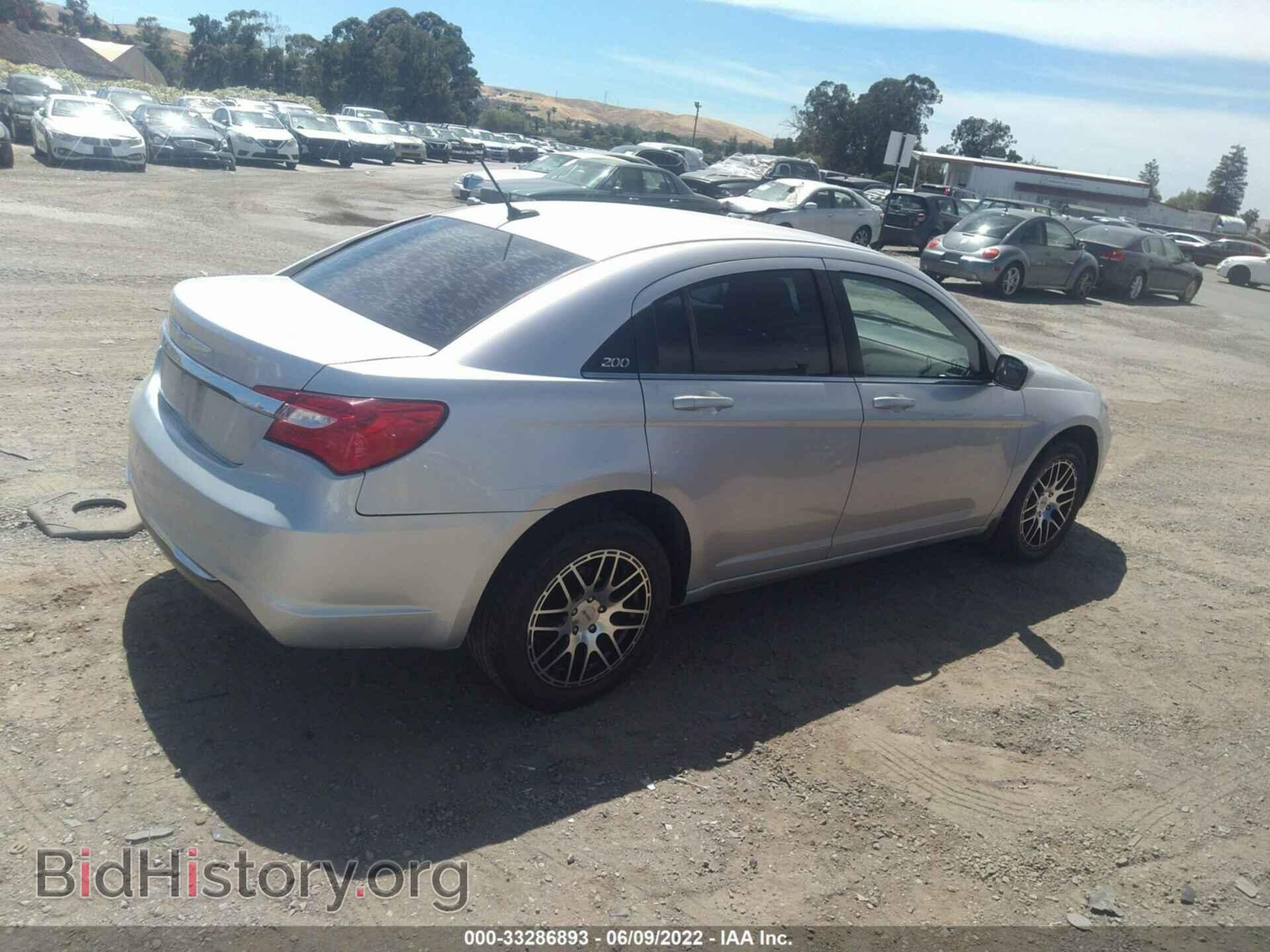 2012 CHRYSLER 200 - VIN: 1C3CCBBB4CN121401 - Фото 4