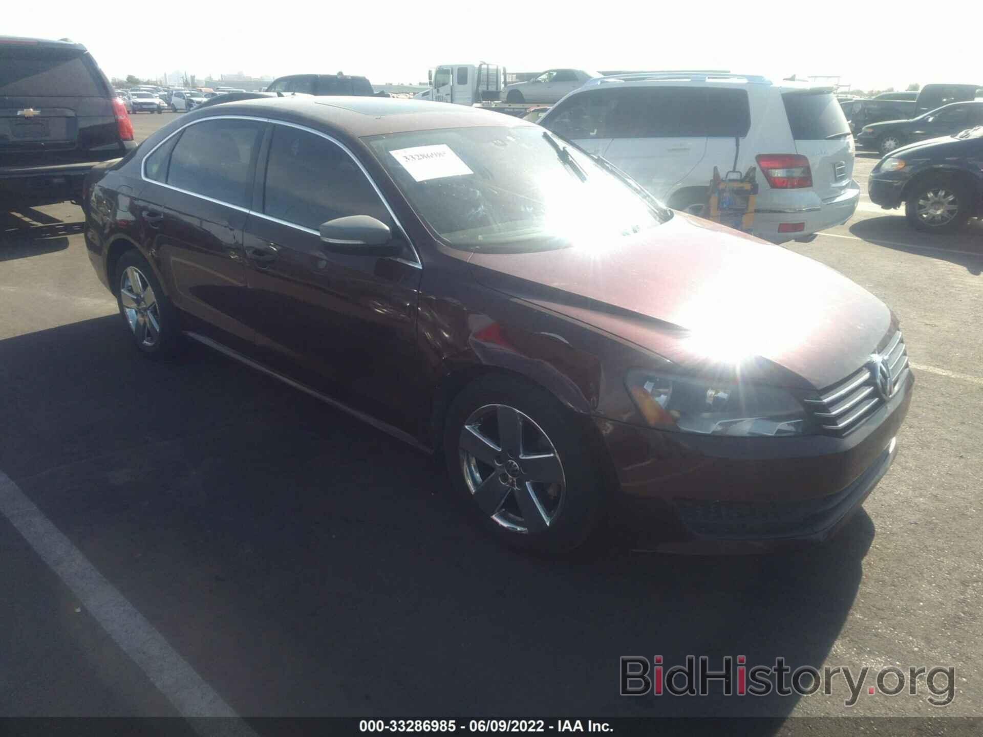 Photo 1VWBP7A32CC010504 - VOLKSWAGEN PASSAT 2012