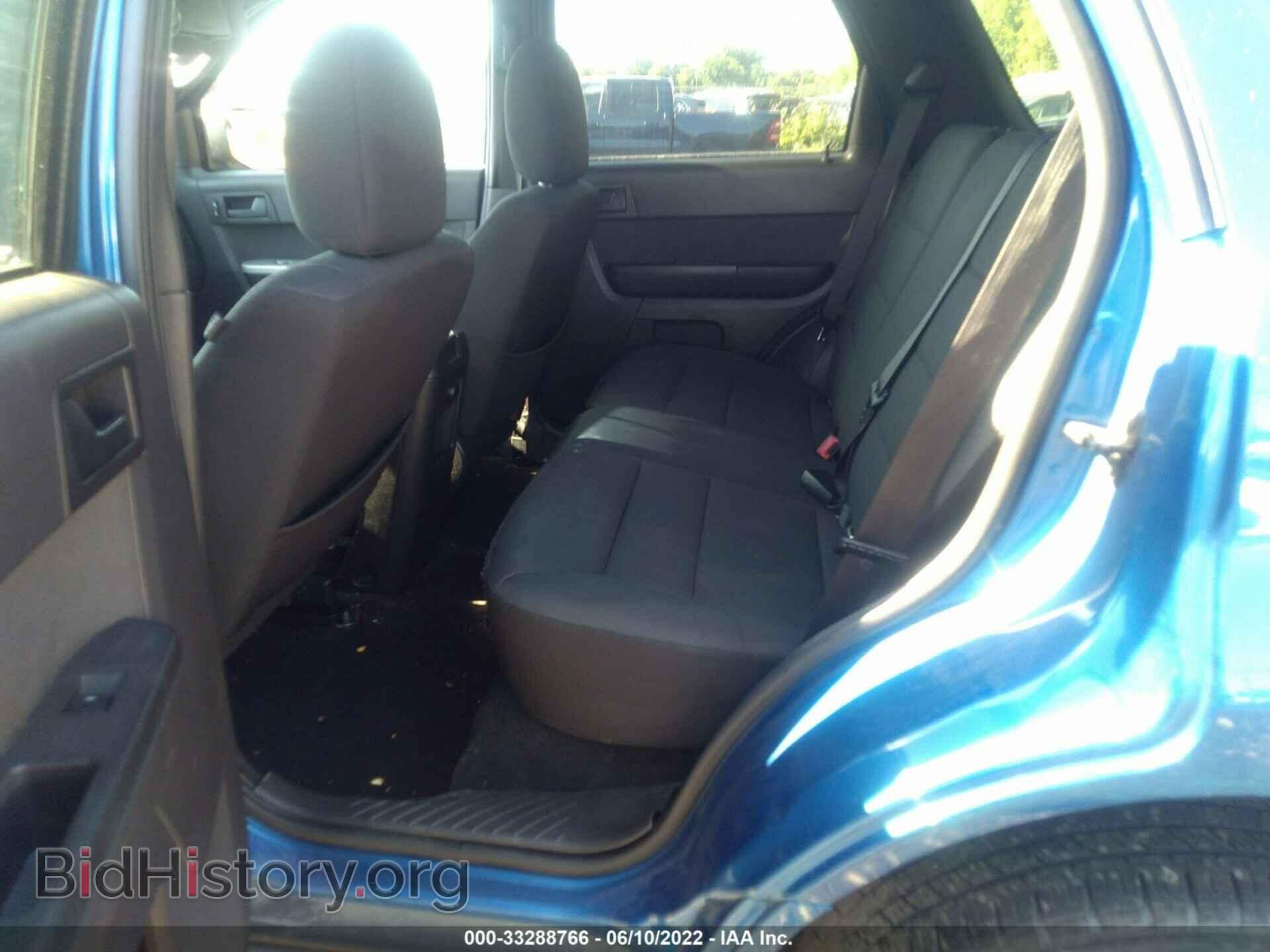 2011 FORD ESCAPE - VIN: 1FMCU0DG9BKA53419 - Фото 8