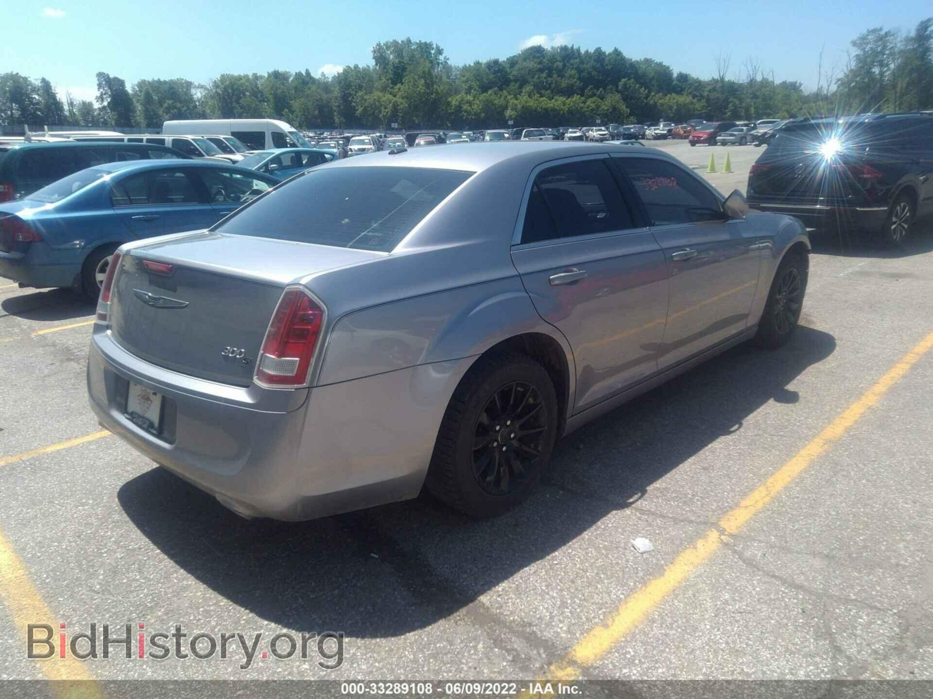 2013 CHRYSLER 300 - VIN: 2C3CCABG6DH728223 - Фото 4