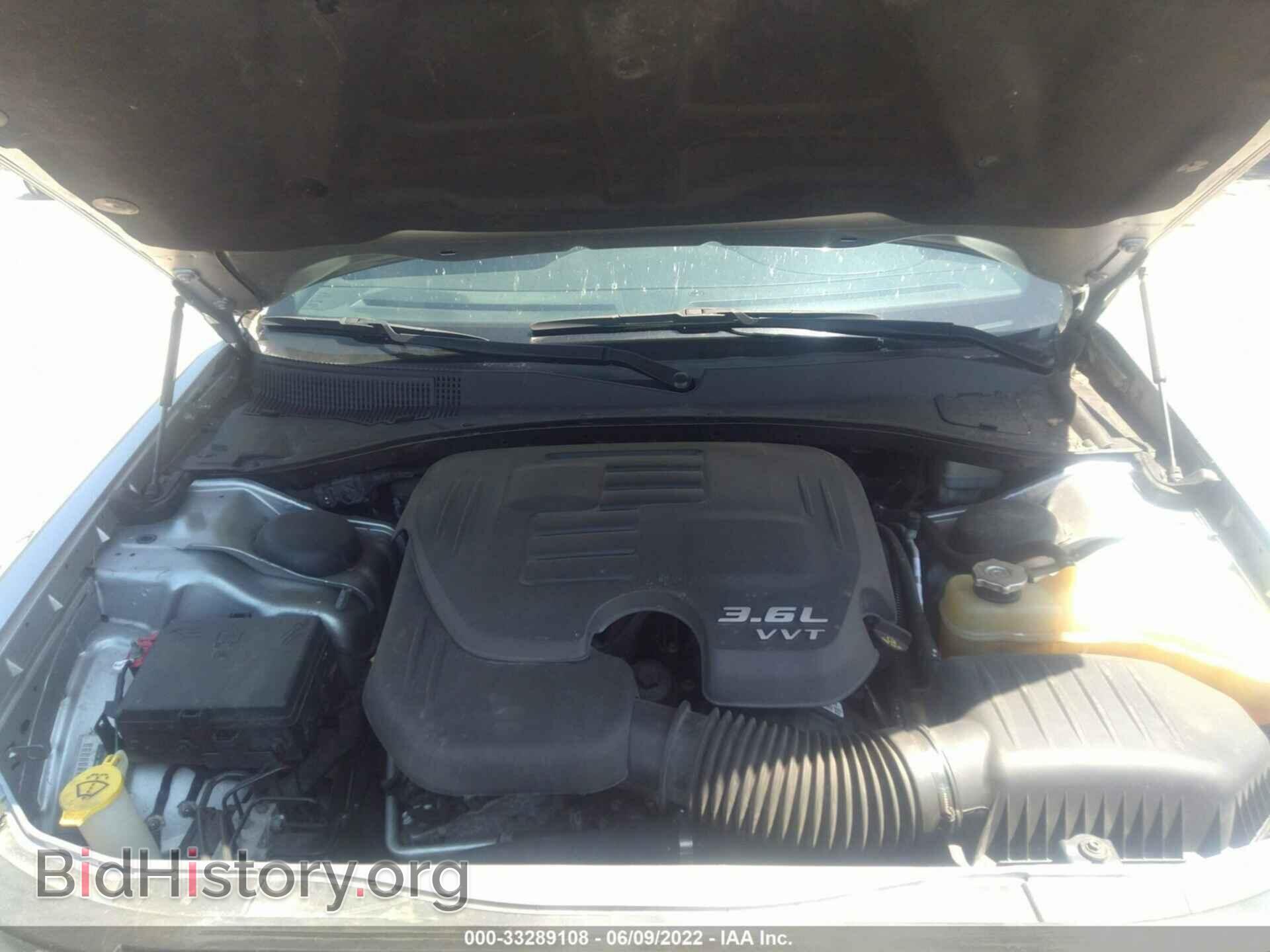 2013 CHRYSLER 300 - VIN: 2C3CCABG6DH728223 - Фото 10