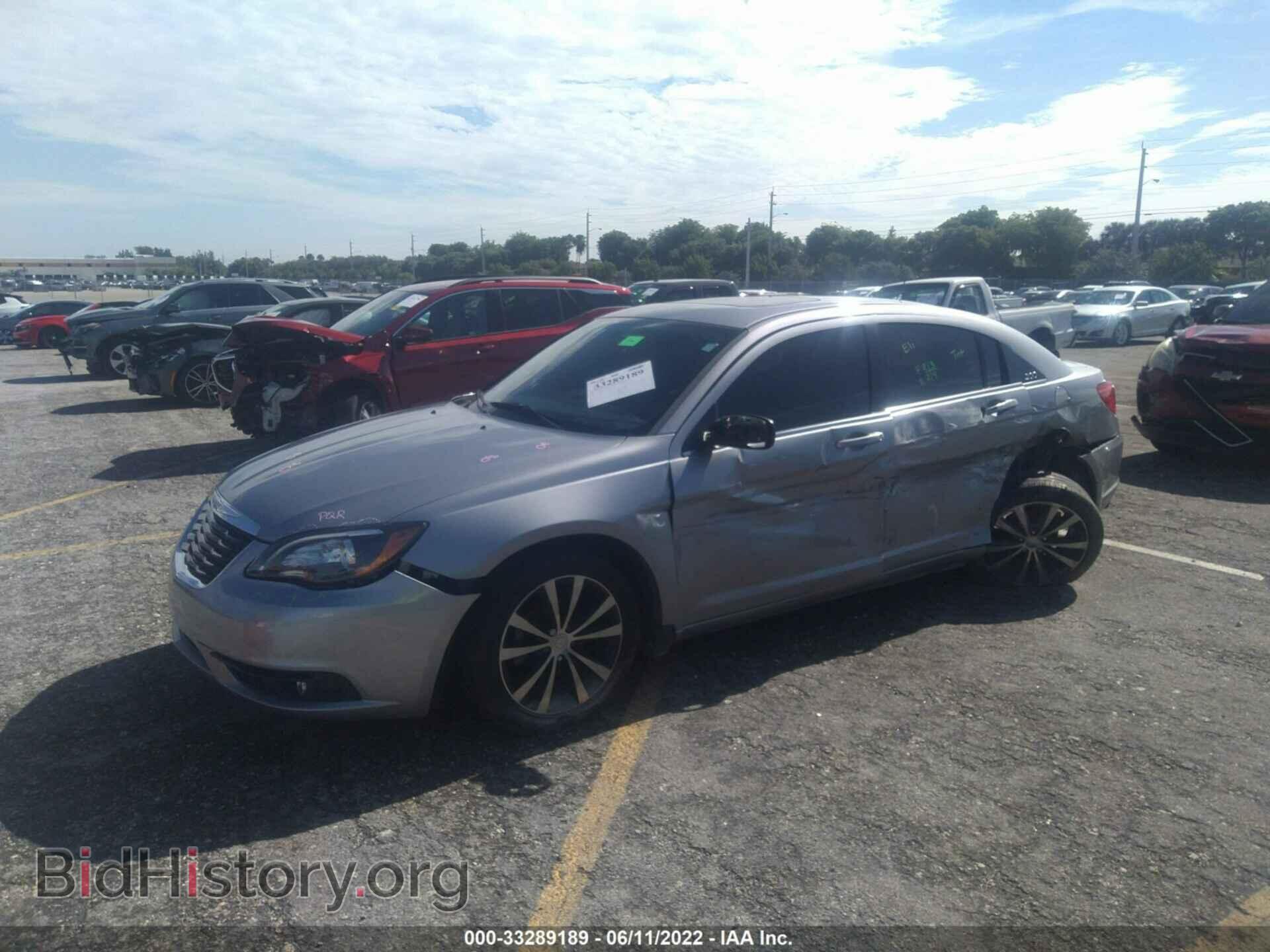 2014 CHRYSLER 200 - VIN: 1C3CCBBB8EN107536 - Фото 2