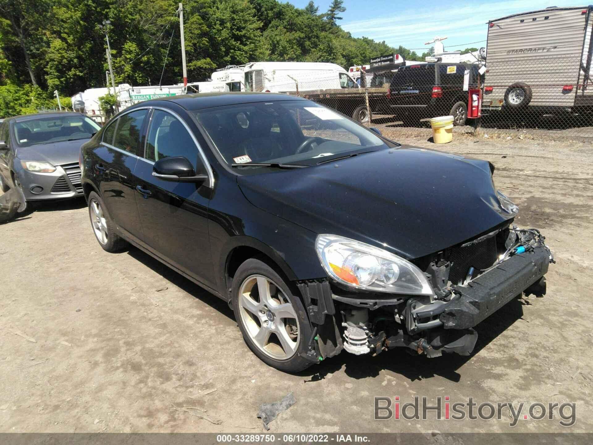 Photo YV1612FH4D2193452 - VOLVO S60 2013