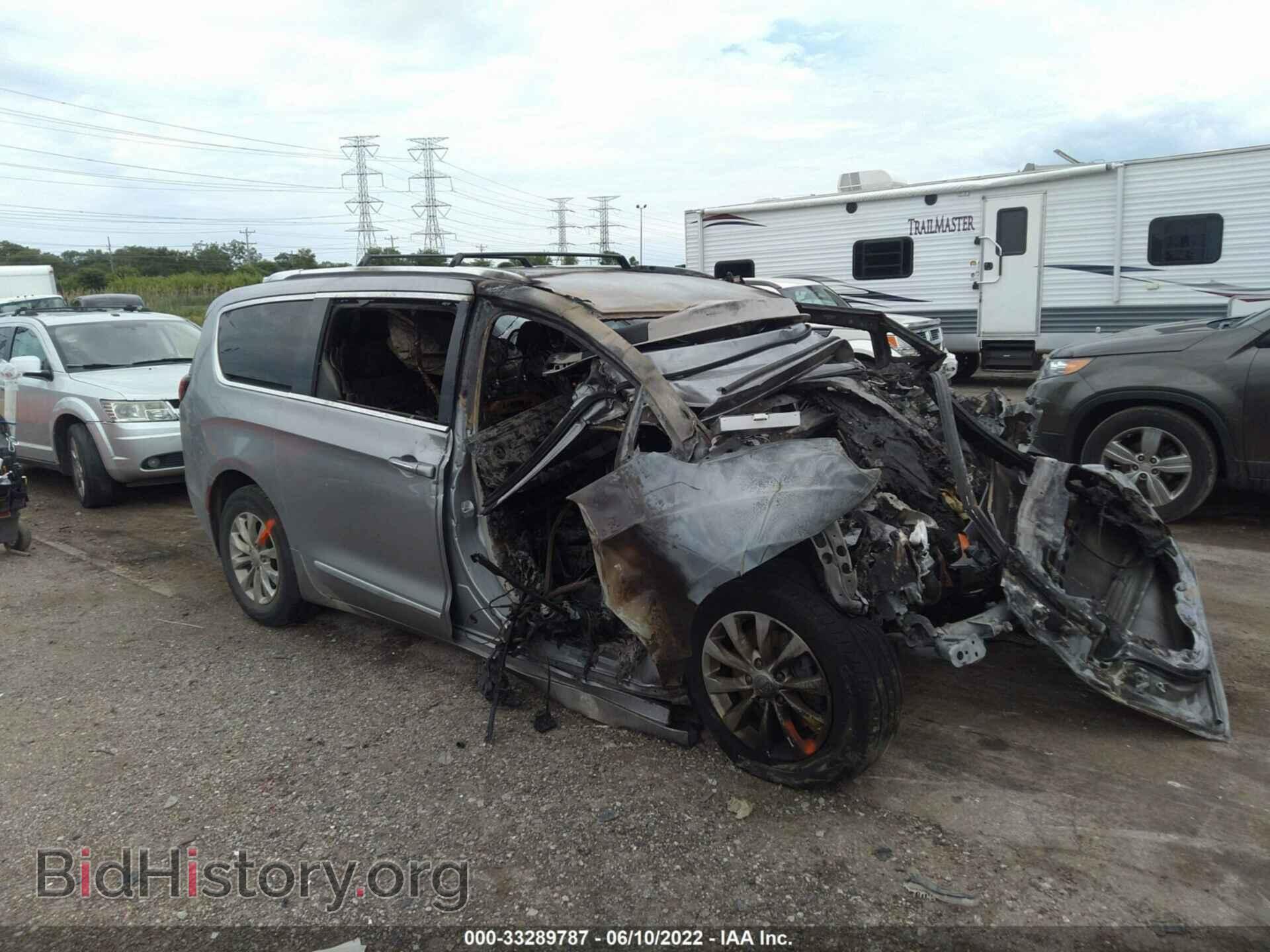 Photo 2C4RC1BG2KR537136 - CHRYSLER PACIFICA 2019