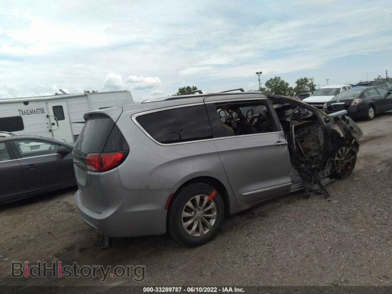 2019 Chrysler PACIFICA (VIN 2C4RC1BG2KR537136) — фото 4 из 10