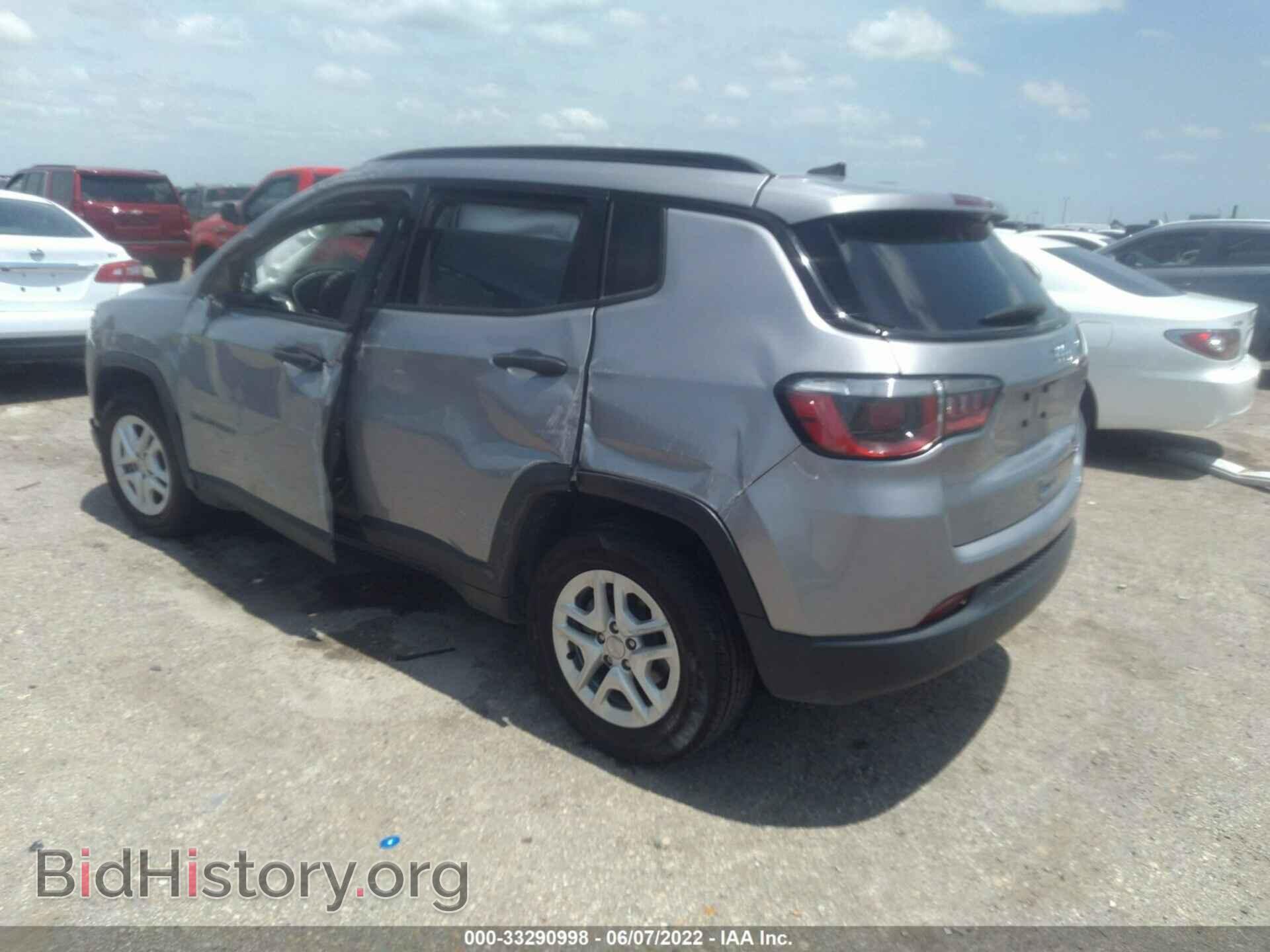 2017 JEEP COMPASS - VIN: 3C4NJCAB1HT652404 - Фото 3
