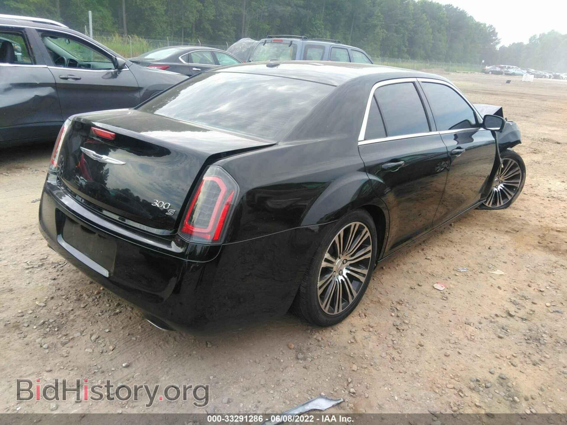 2013 CHRYSLER 300 - VIN: 2C3CCABT1DH551531 - Фото 4