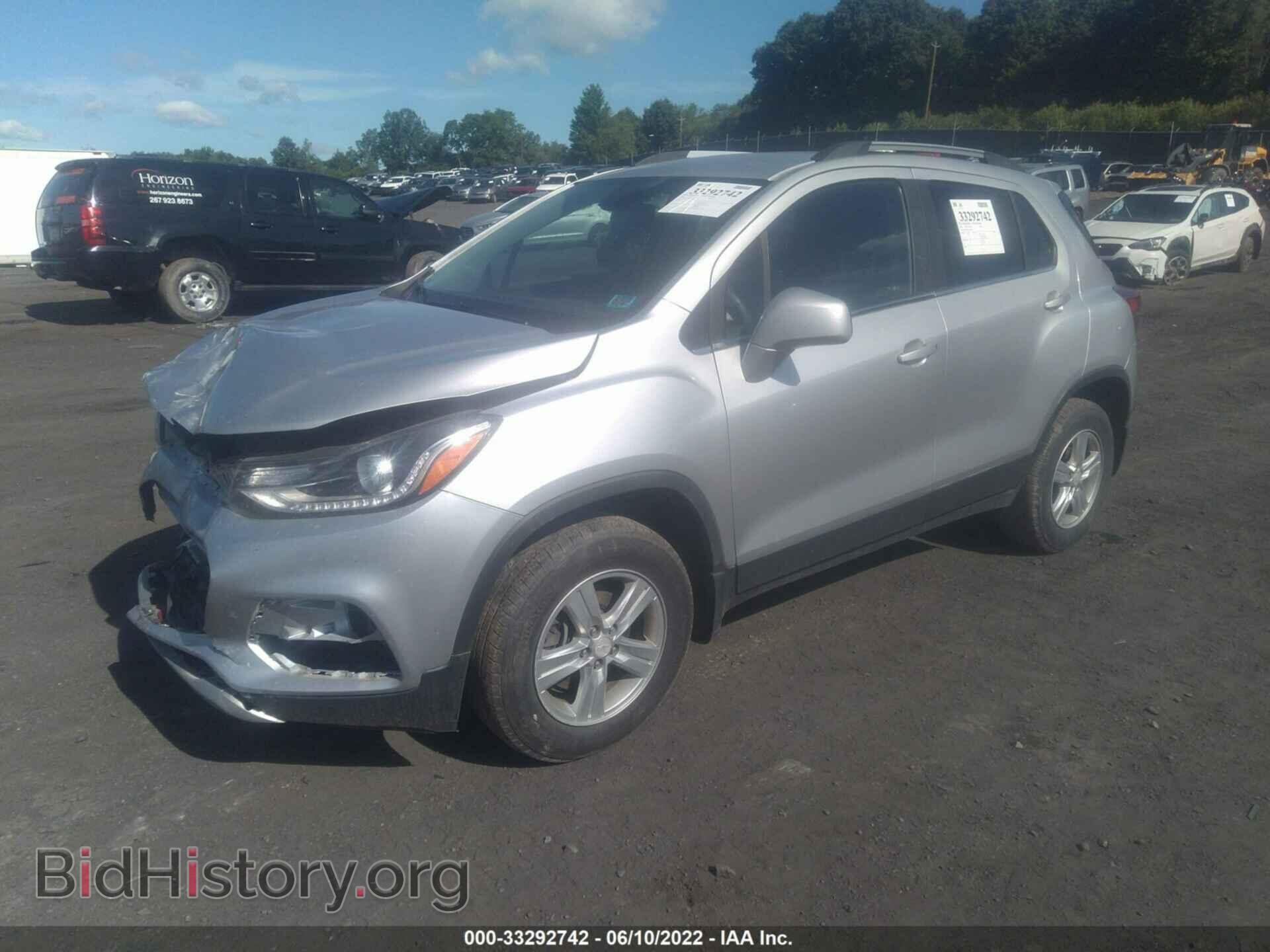 2017 CHEVROLET TRAX - VIN: 3GNCJPSBXHL206000 - Фото 2