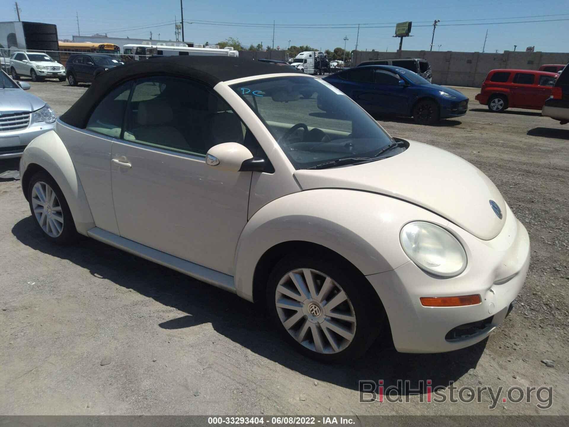 Photo 3VWRG31Y89M400310 - VOLKSWAGEN NEW BEETLE CONVERTIBLE 2009