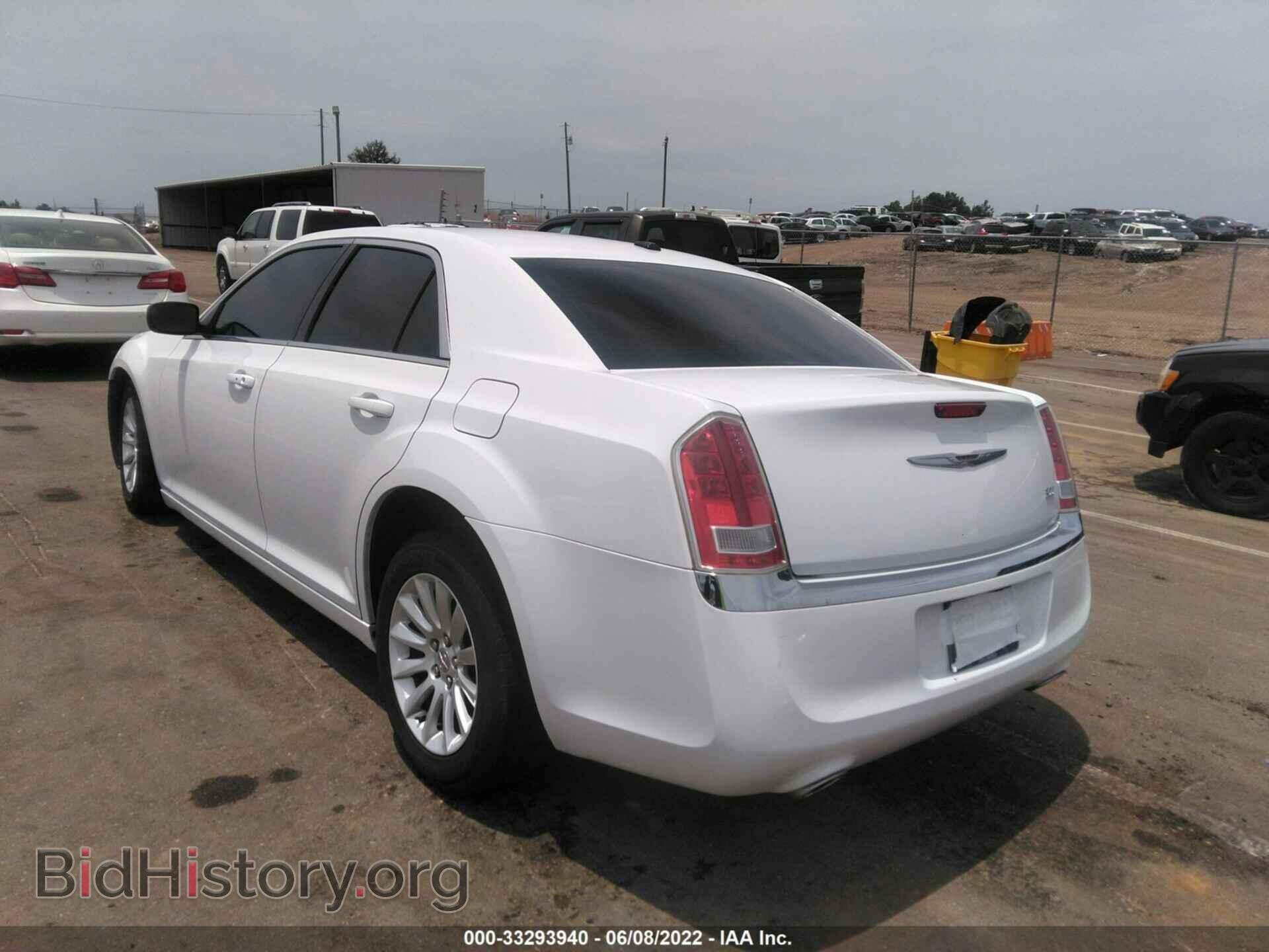 2014 CHRYSLER 300 - VIN: 2C3CCAAG0EH355277 - Фото 3