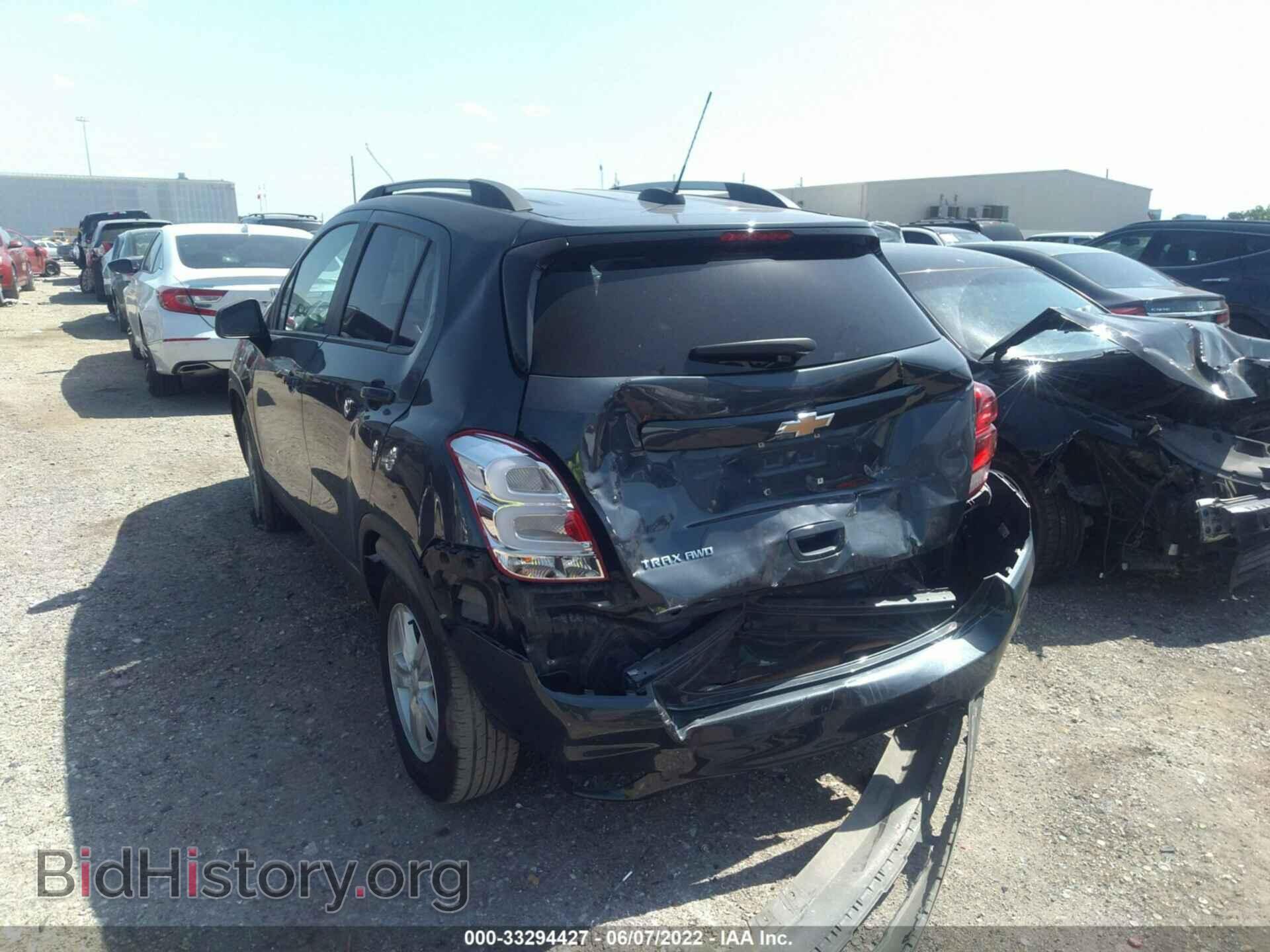 2021 CHEVROLET TRAX - VIN: KL7CJPSB5MB322092 - Фото 3