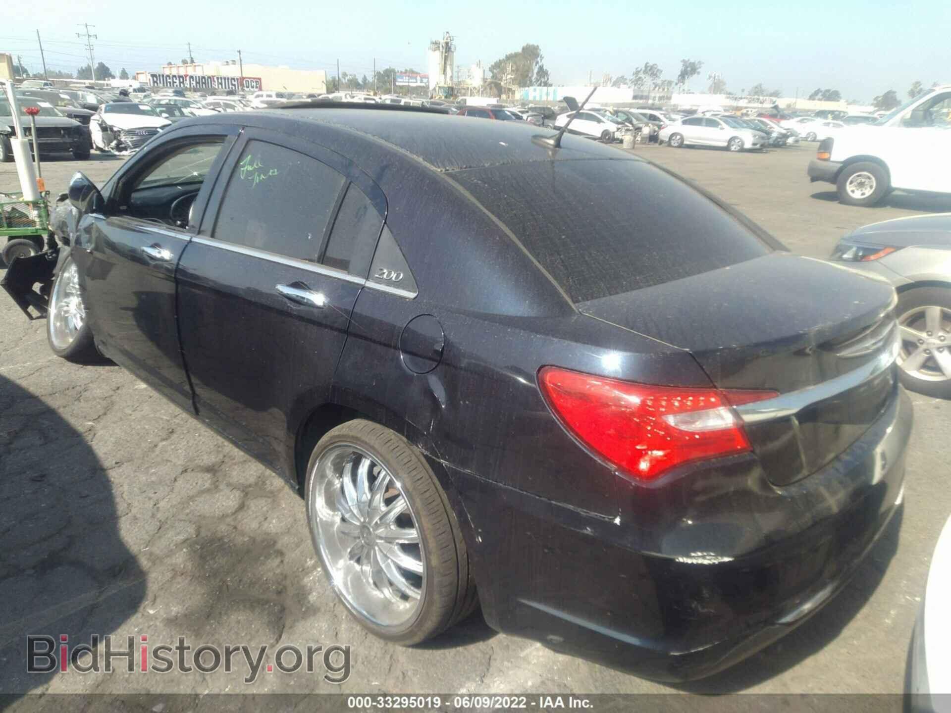 2012 CHRYSLER 200 - VIN: 1C3CCBCG8CN260618 - Фото 3