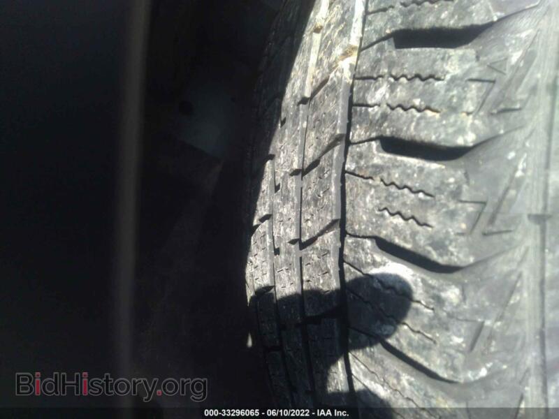 2011 Ford EXPLORER (VIN 1FMHK7D89BGA90468) — photo 13 of 16