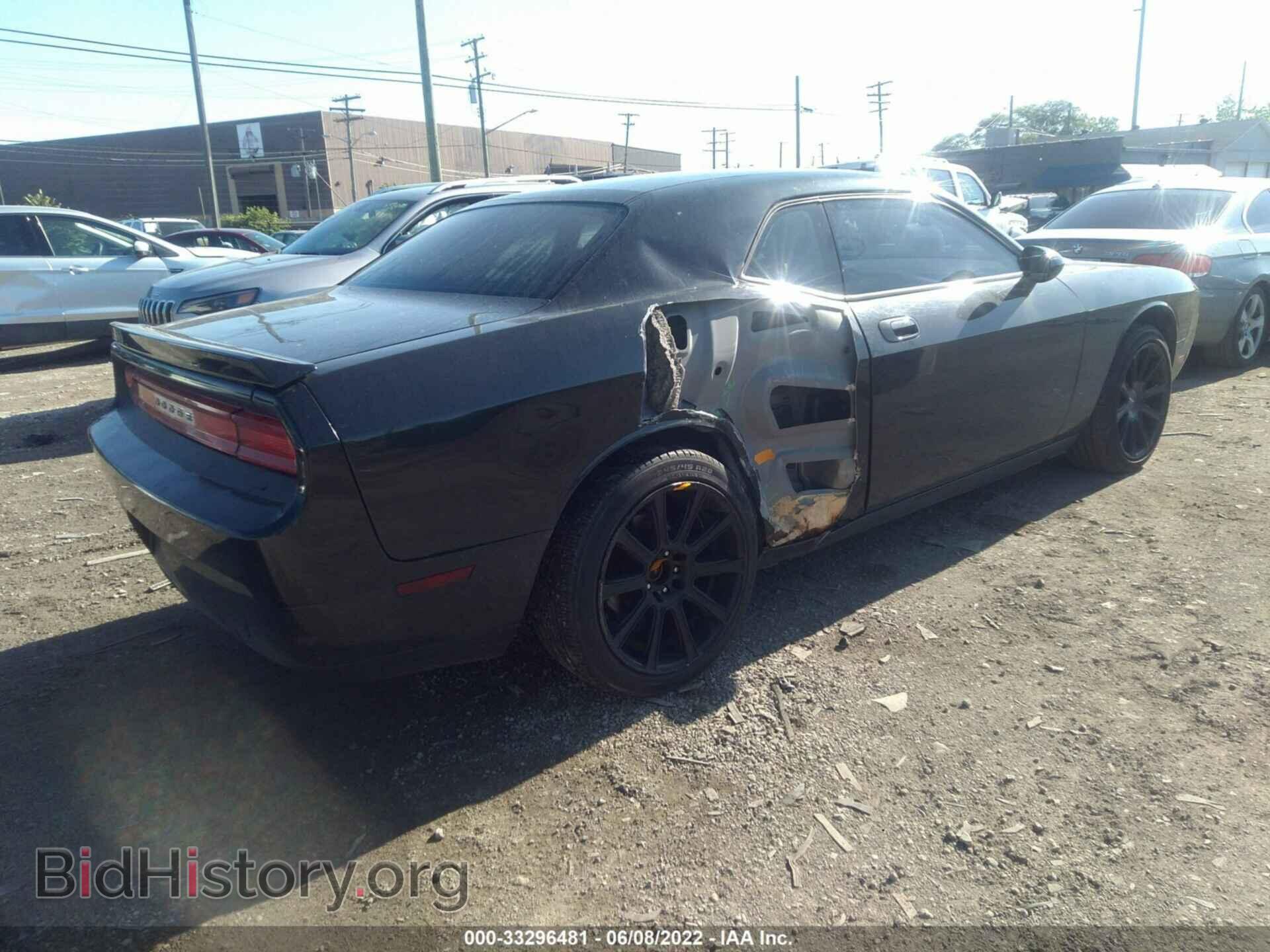 2010 DODGE CHALLENGER - VIN: 2B3CJ4DV6AH174239 - Photo 4