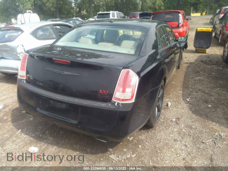 2012 Chrysler 300 (VIN 2C3CCACG9CH195393) — photo 4 of 12
