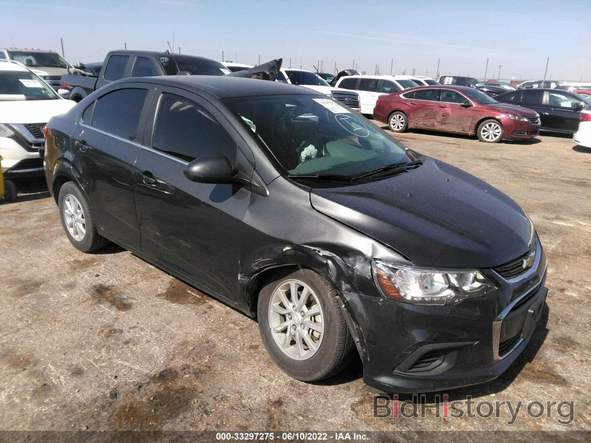 Photo 1G1JD5SH0H4110441 - CHEVROLET SONIC 2017