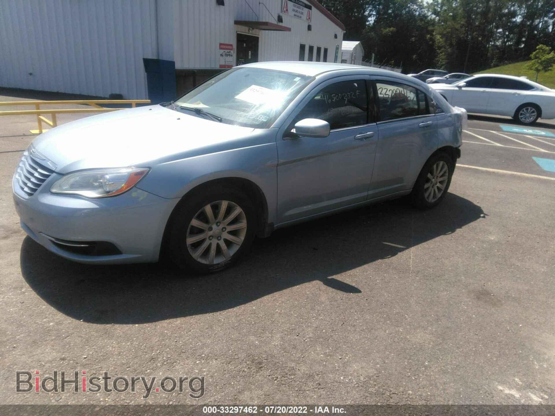 2013 CHRYSLER 200 - VIN: 1C3CCBBB2DN584073 - Photo 2