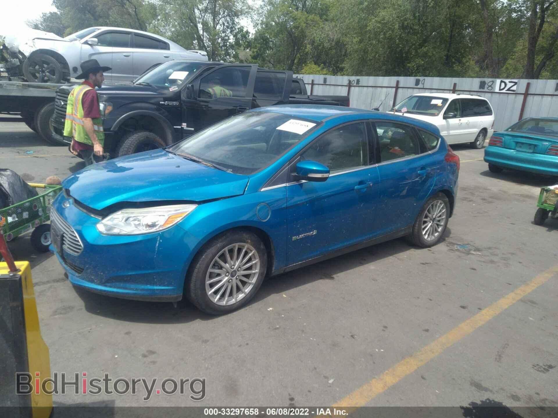 2012 FORD FOCUS ELECTRIC - VIN: 1FAHP3R49CL471076 - Фото 2