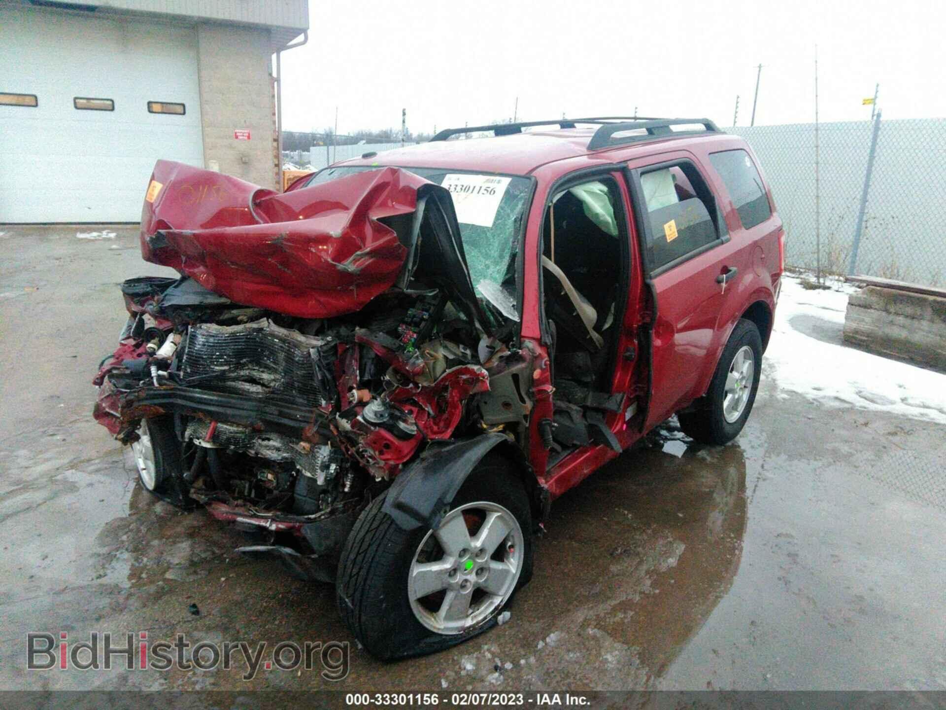 2010 FORD ESCAPE - VIN: 1FMCU0D79AKB79259 - Фото 2