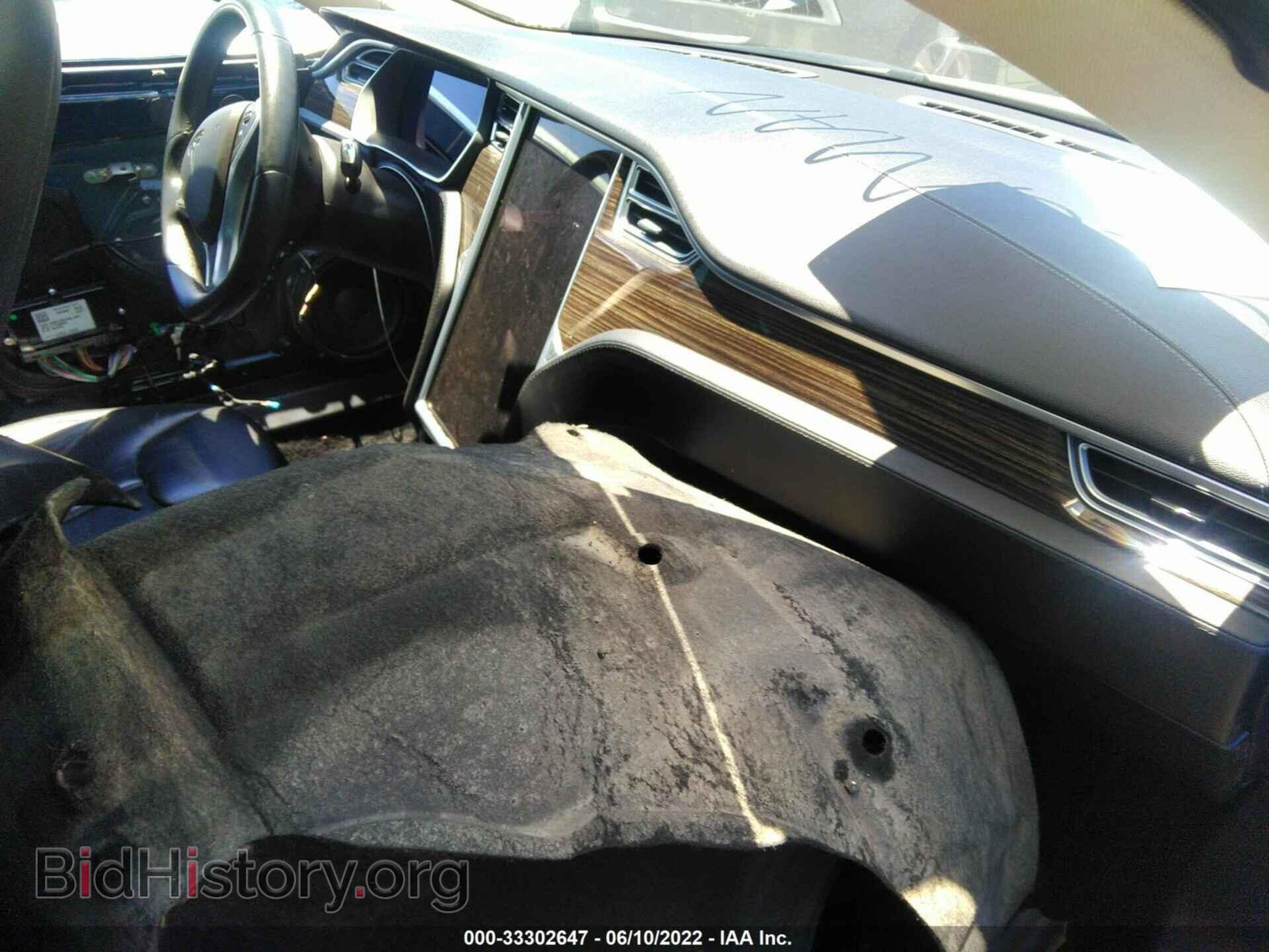 2014 TESLA MODEL S - VIN: 5YJSA1H11EFP44403 - Фото 5