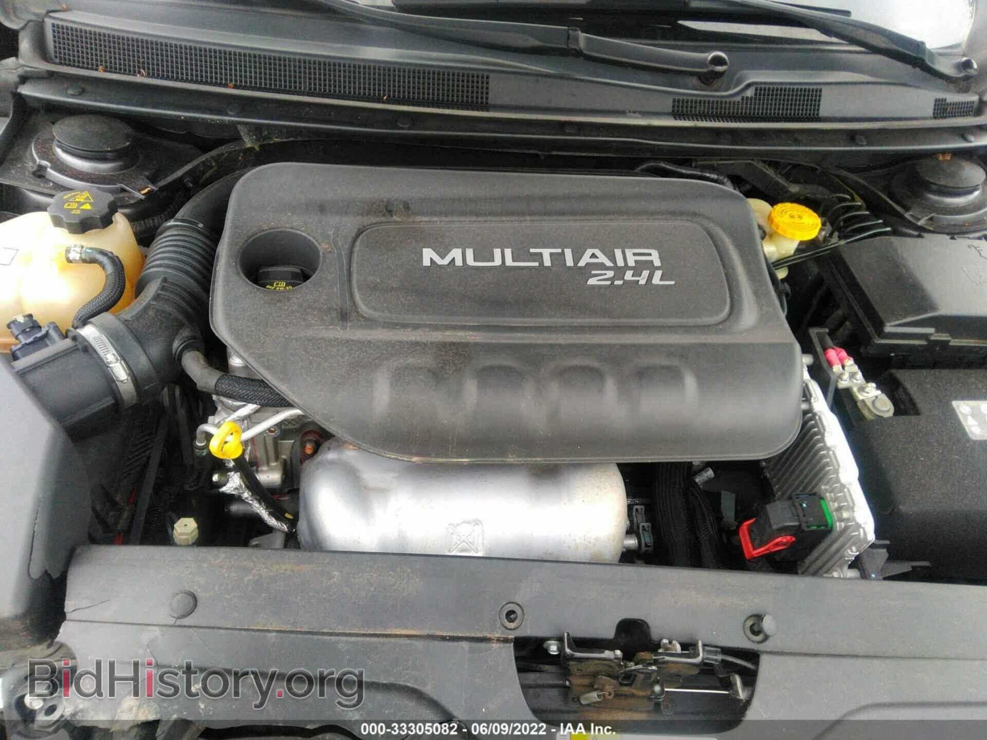 2015 CHRYSLER 200 - VIN: 1C3CCCAB2FN675600 - Фото 10