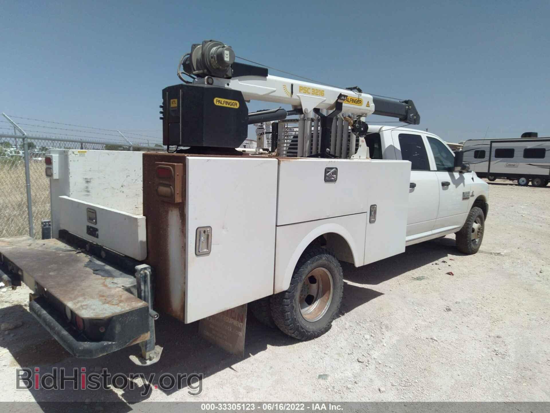 2018 RAM 3500 CHASSIS CAB - VIN: 3C7WRTCL7JG239522 - Photo 4