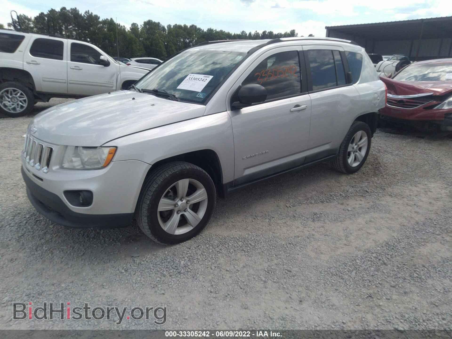 2011 JEEP COMPASS - VIN: 1J4NF1FB8BD258078 - Photo 2