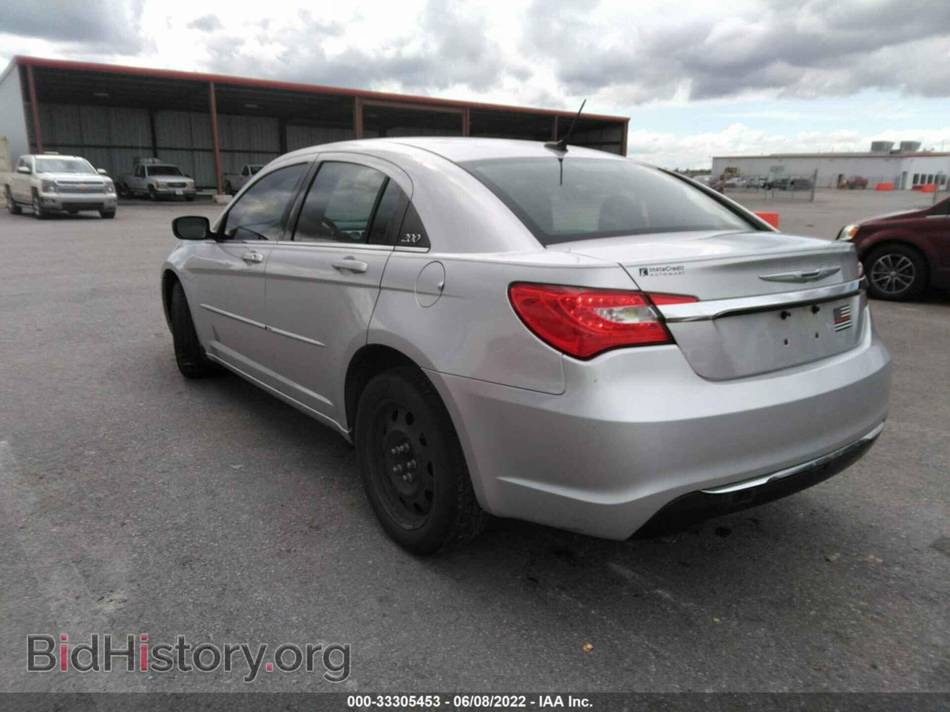2012 CHRYSLER 200 - VIN: 1C3CCBAB7CN137741 - Фото 3
