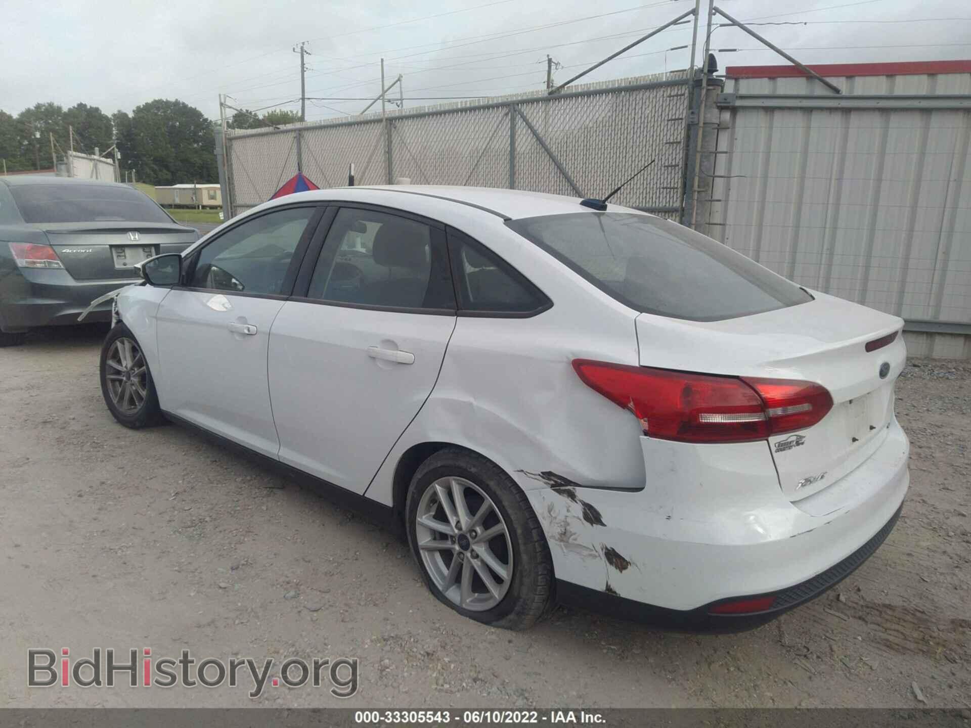 2017 FORD FOCUS - VIN: 1FADP3F25HL324634 - Фото 3