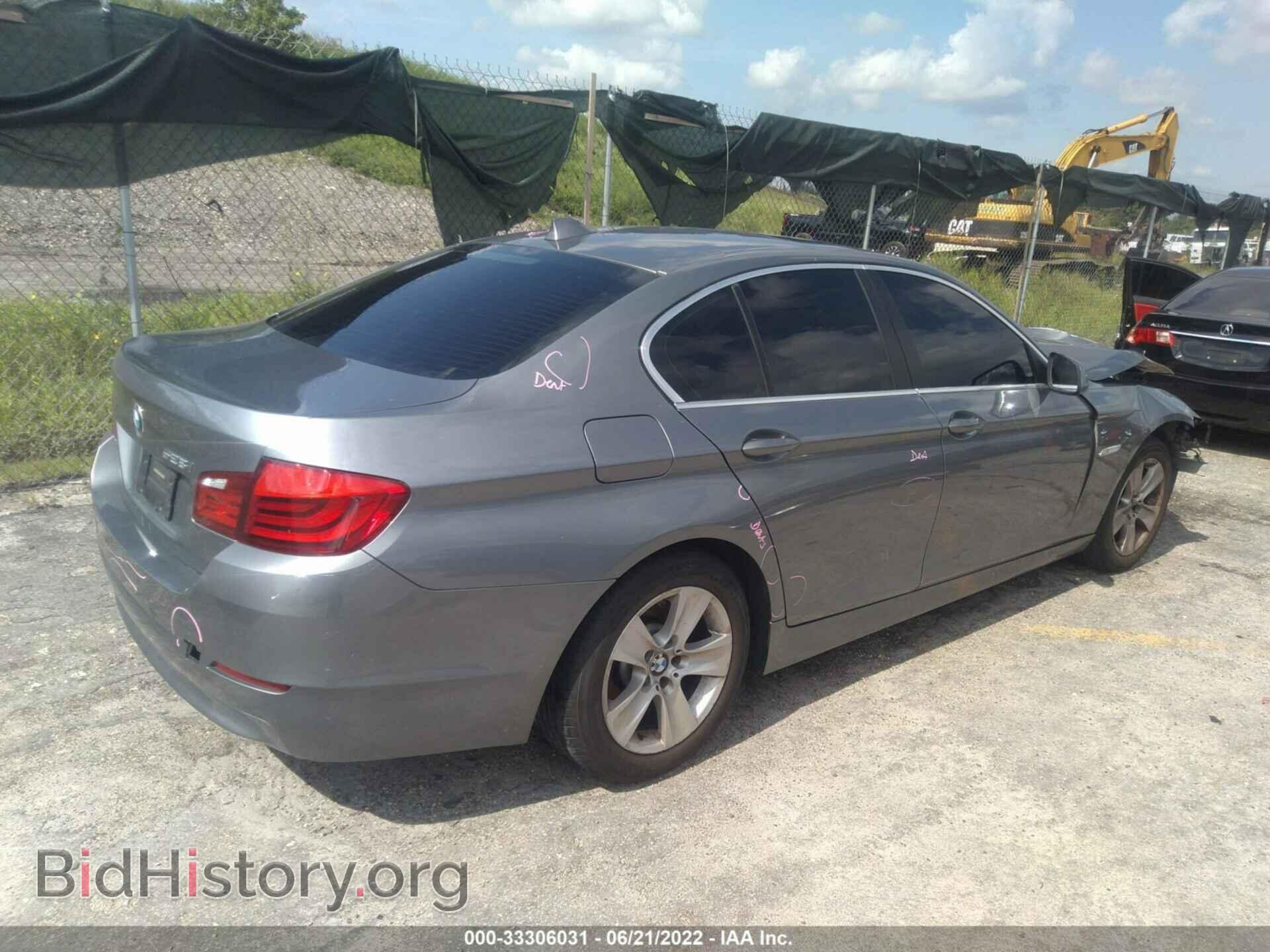2011 BMW 5 SERIES - VIN: WBAFR1C53BC746812 - Фото 4