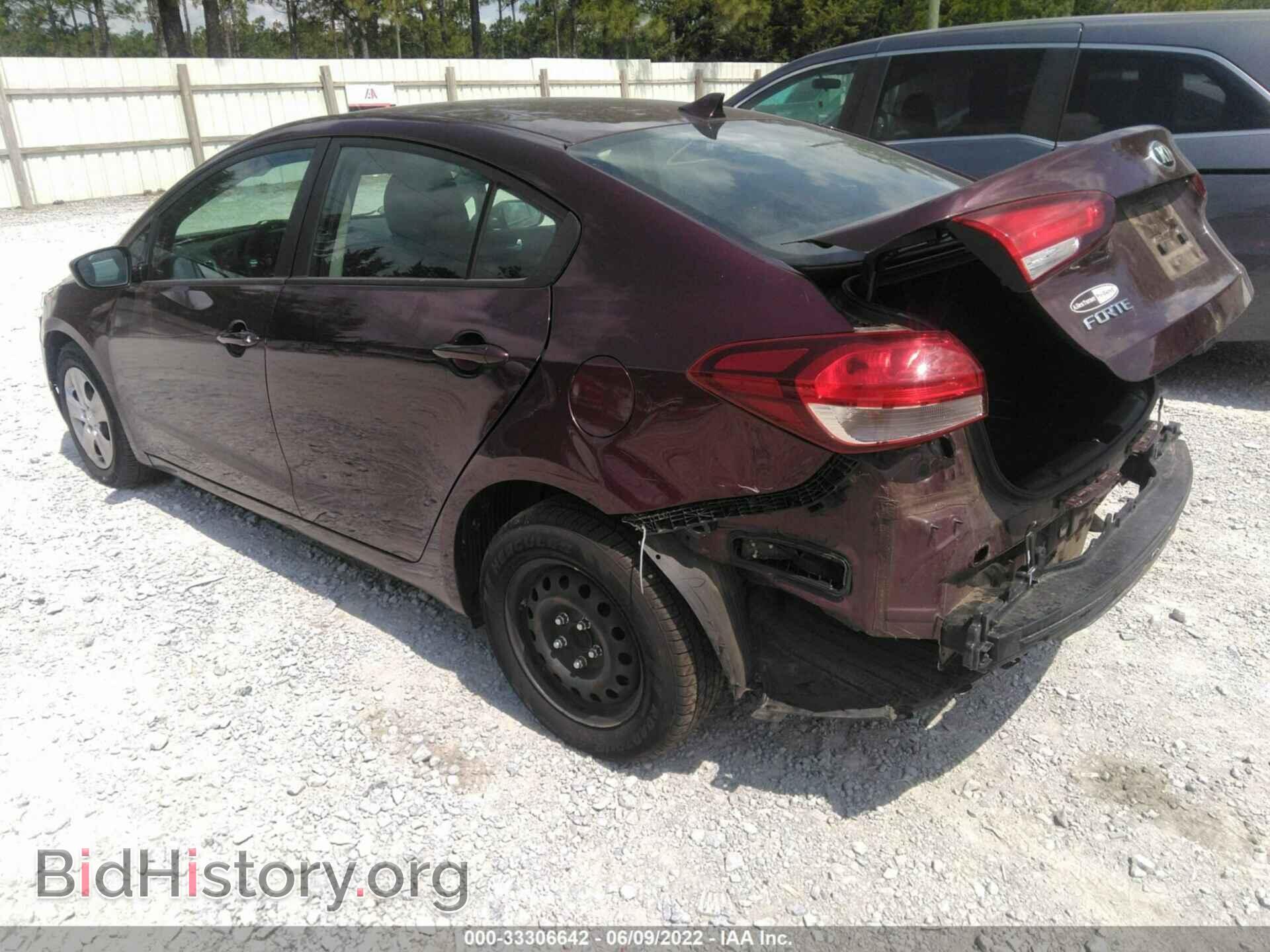 2017 KIA FORTE - VIN: 3KPFK4A7XHE134265 - Фото 3