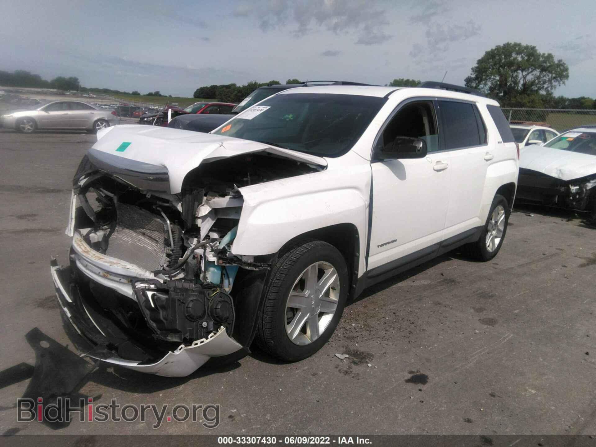 2010 GMC TERRAIN - VIN: 2CTFLEEY1A6370139 - Photo 2