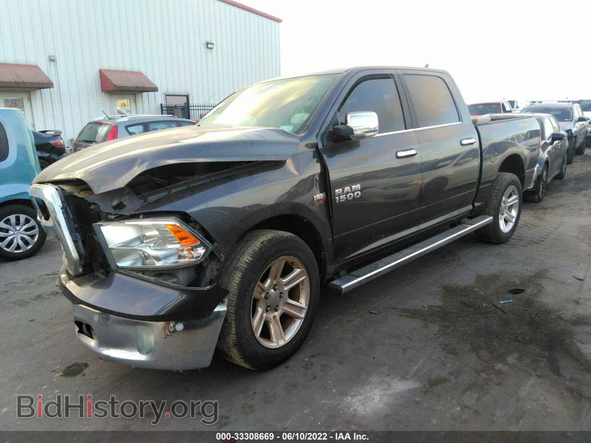 2018 RAM 1500 - VIN: 1C6RR6LT7JS127430 - Photo 2