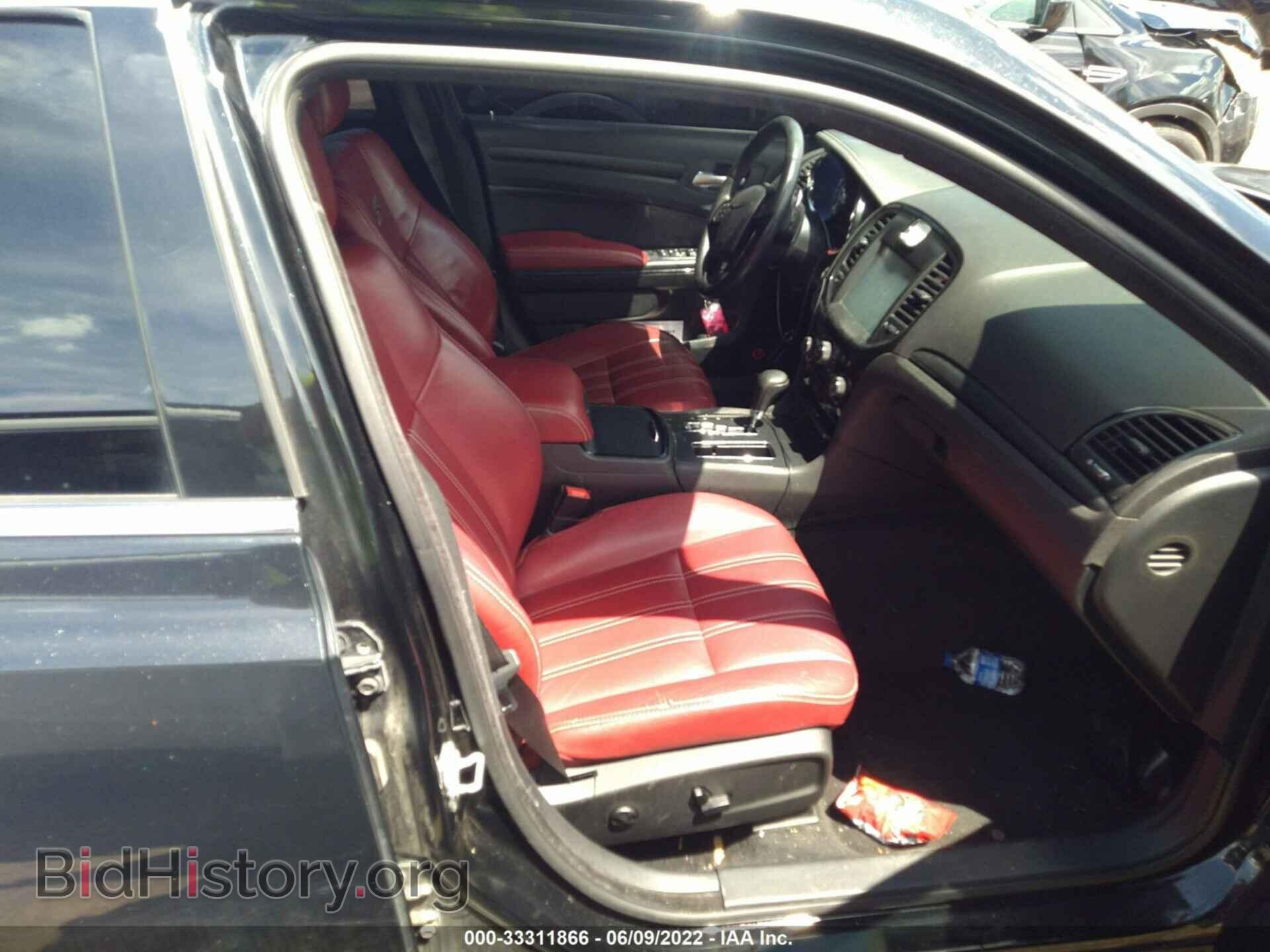 2014 CHRYSLER 300 - VIN: 2C3CCAGT4EH105111 - Фото 5