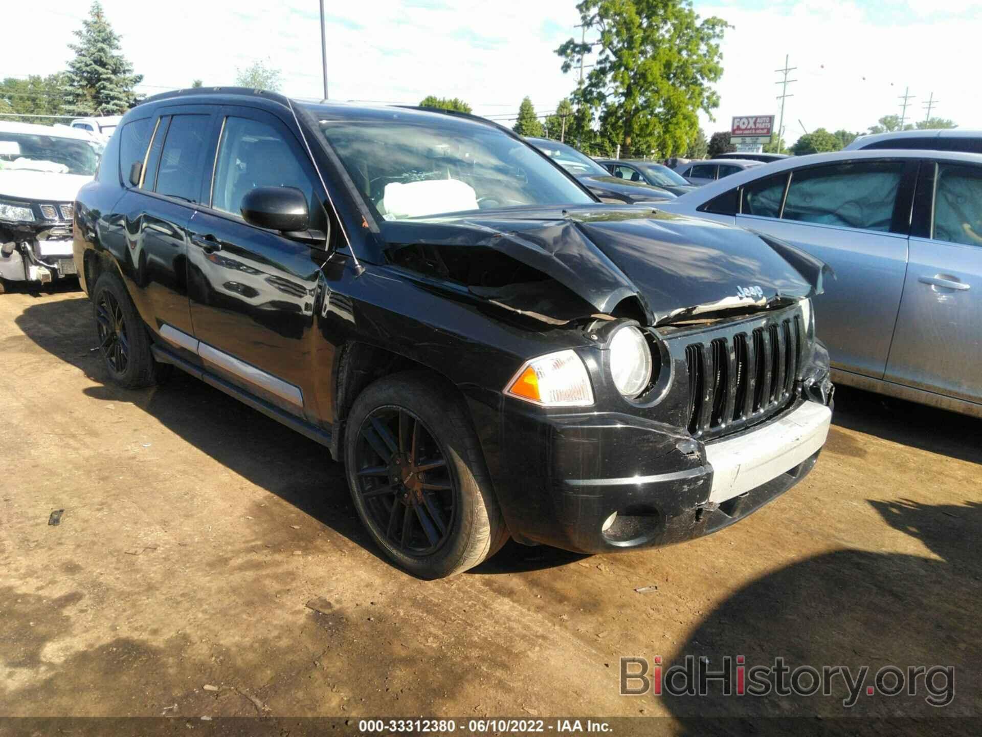 Photo 1J4NF5FB8AD505928 - JEEP COMPASS 2010