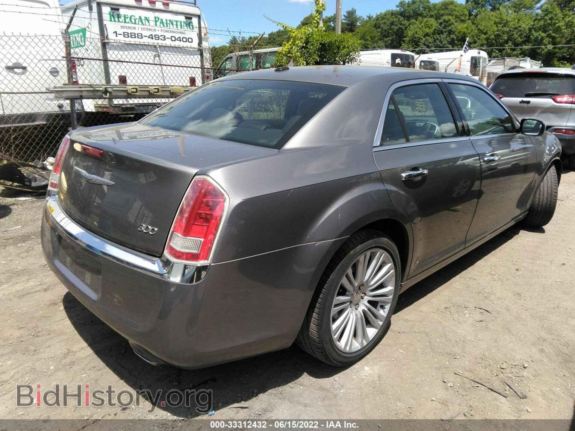 2012 CHRYSLER 300 - VIN: 2C3CCACG9CH188069 - Photo 4