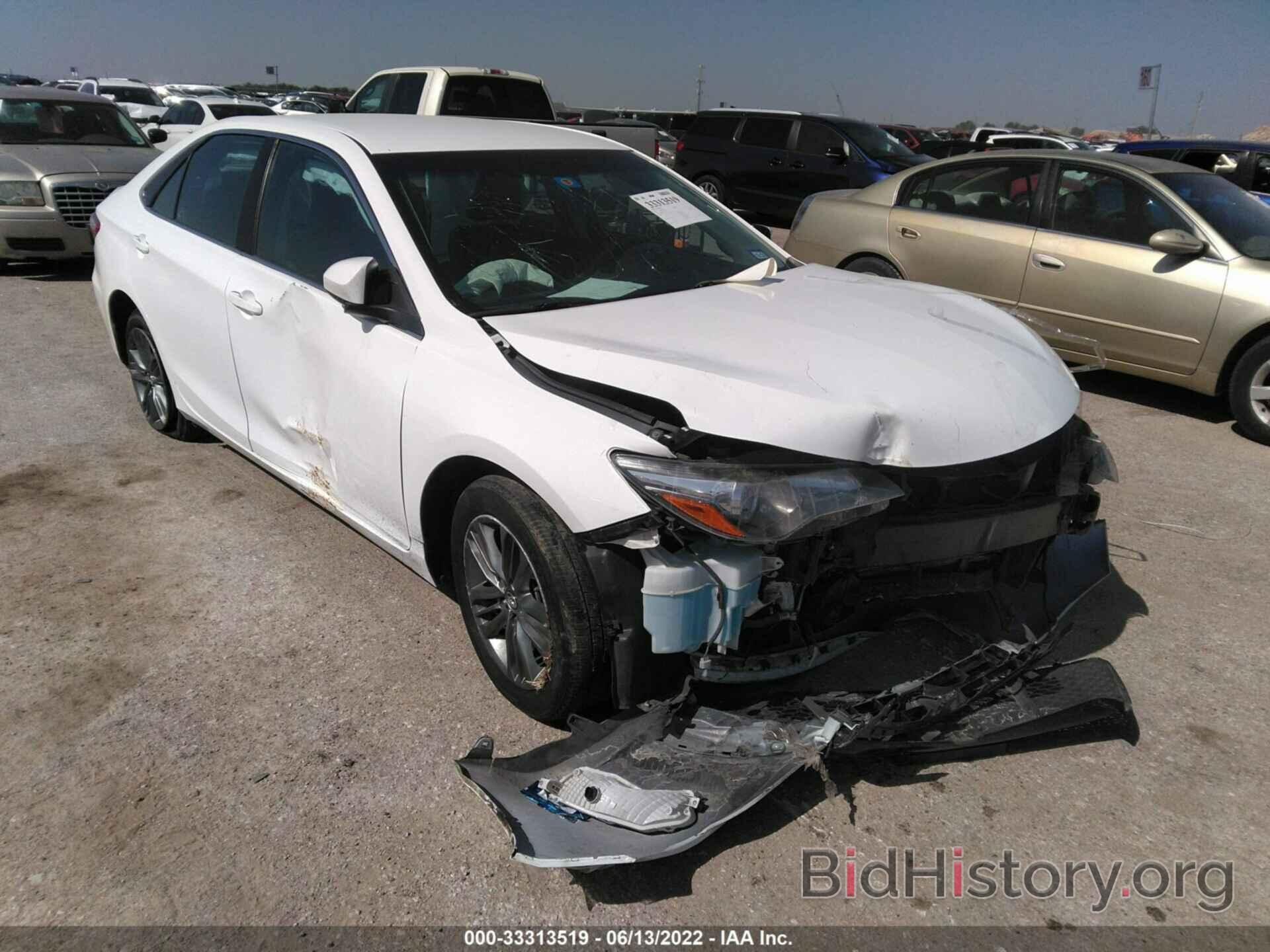 Photo 4T1BF1FKXHU352735 - TOYOTA CAMRY 2017