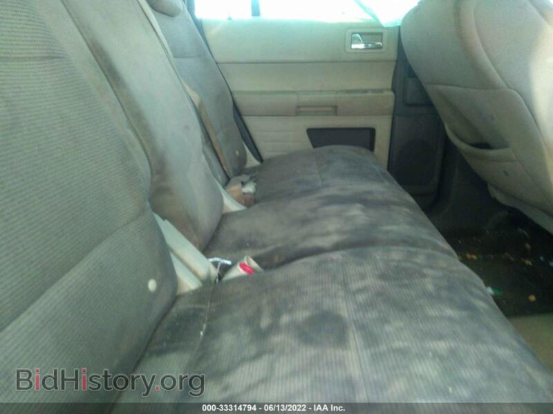 2011 Ford FLEX (VIN 2FMGK5BC1BBD22656) — photo 8 of 10