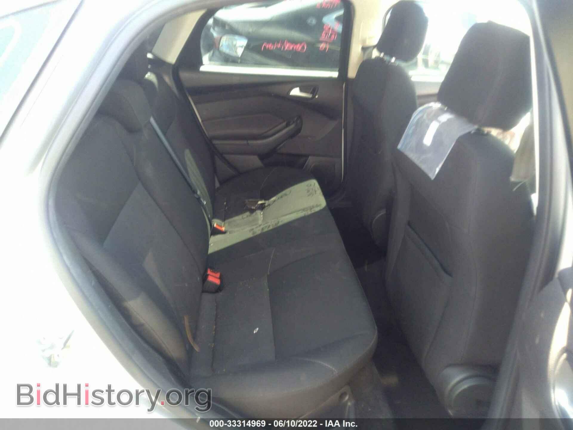 2017 FORD FOCUS - VIN: 1FADP3F26HL304599 - Photo 8