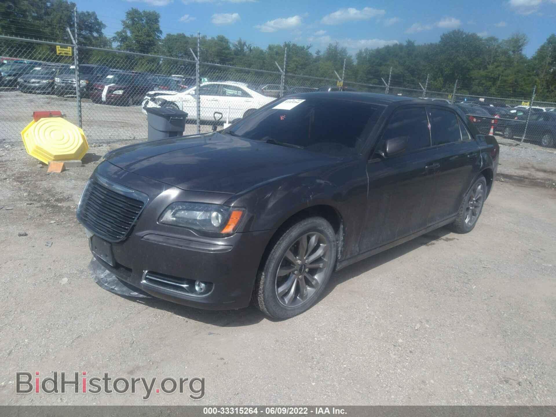 2014 CHRYSLER 300 - VIN: 2C3CCAGG0EH257941 - Photo 2