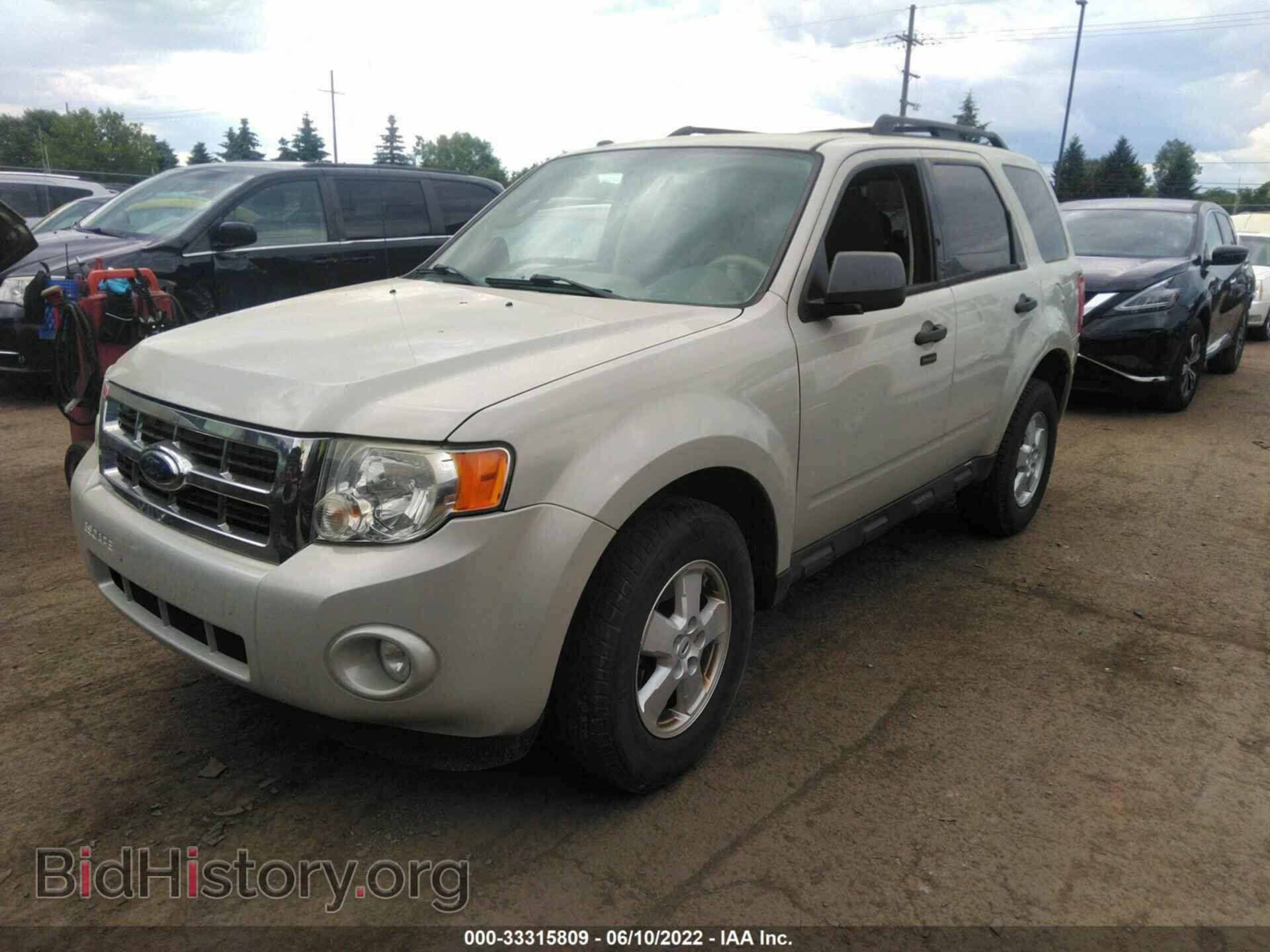 2009 FORD ESCAPE - VIN: 1FMCU03799KA15409 - Фото 2