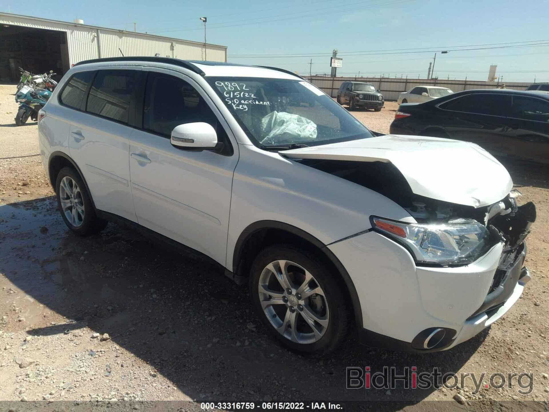 Photo JA4AD3A35FZ009892 - MITSUBISHI OUTLANDER 2015