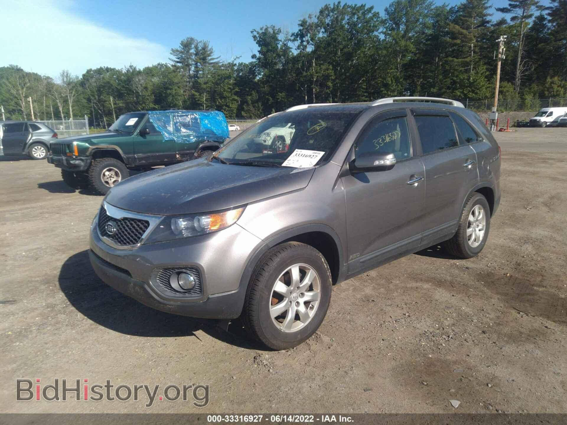 2012 KIA SORENTO - VIN: 5XYKTDA65CG260077 - Фото 2