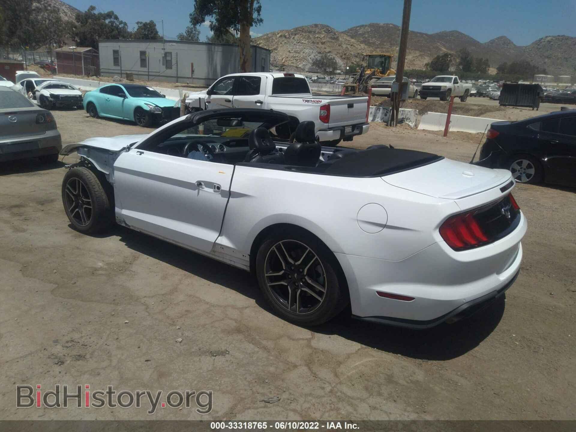 2018 FORD MUSTANG - VIN: 1FATP8UH0J5110368 - Фото 3
