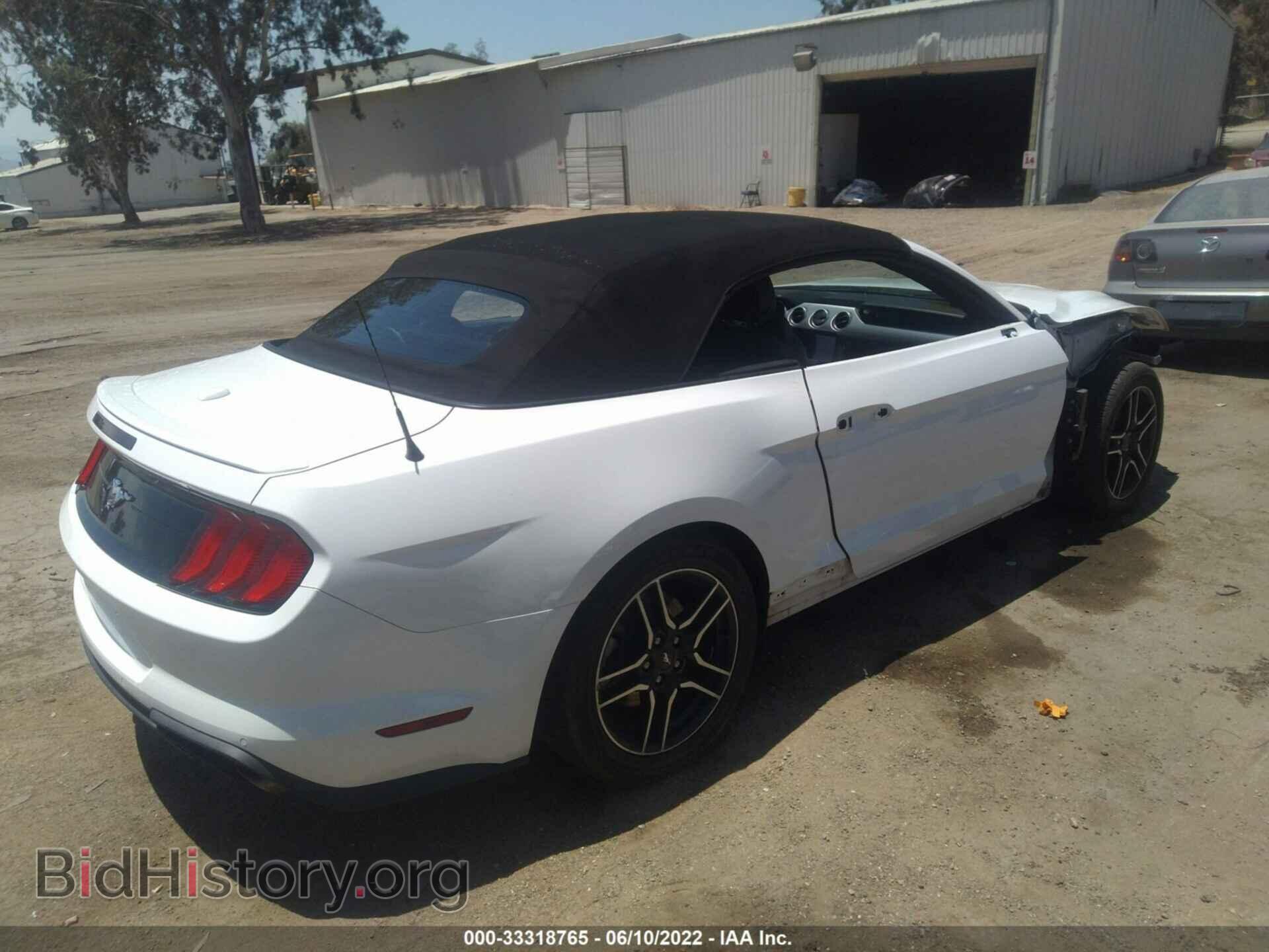 2018 FORD MUSTANG - VIN: 1FATP8UH0J5110368 - Фото 4