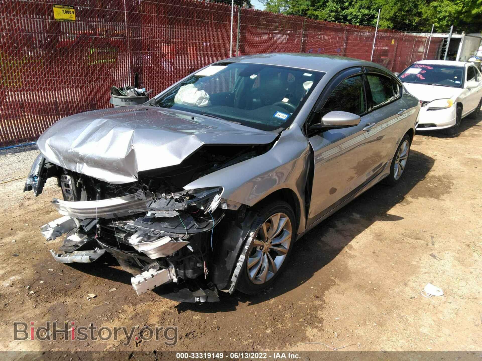 2016 CHRYSLER 200 - VIN: 1C3CCCBB6GN151446 - Фото 2